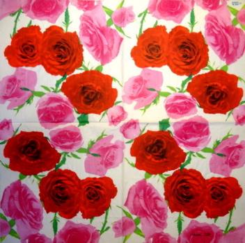 756 Roses - 3-ply - ppd - Andrea Tilk