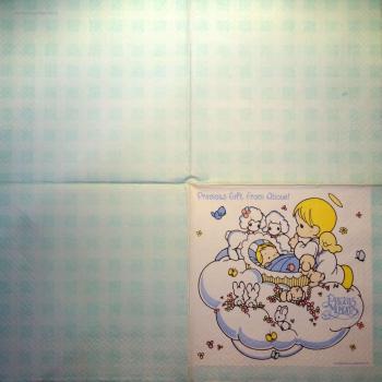 037 Lisi - 3-ply - Hallmark - Precious Moments 2000