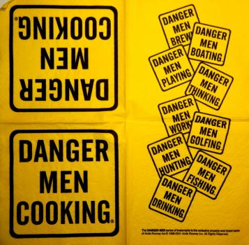 TX-302 Text - 3-lagig - Ande Rooney 2001 - Danger Men - CS